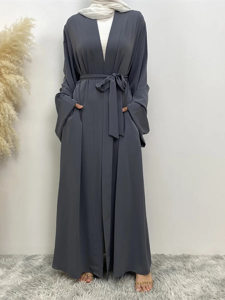Abaya Amira – Élégance et légèreté au quotidien