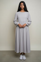 Abaya Sabr – Élégance et douceur au quotidien